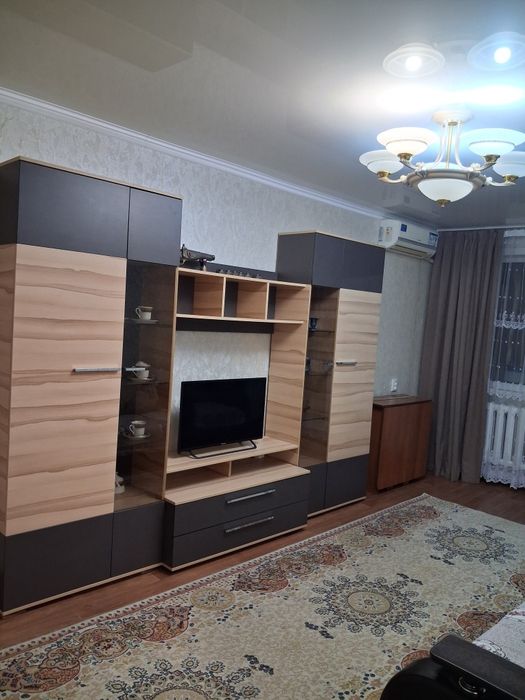 Сдам 2х ком.квартиру.
