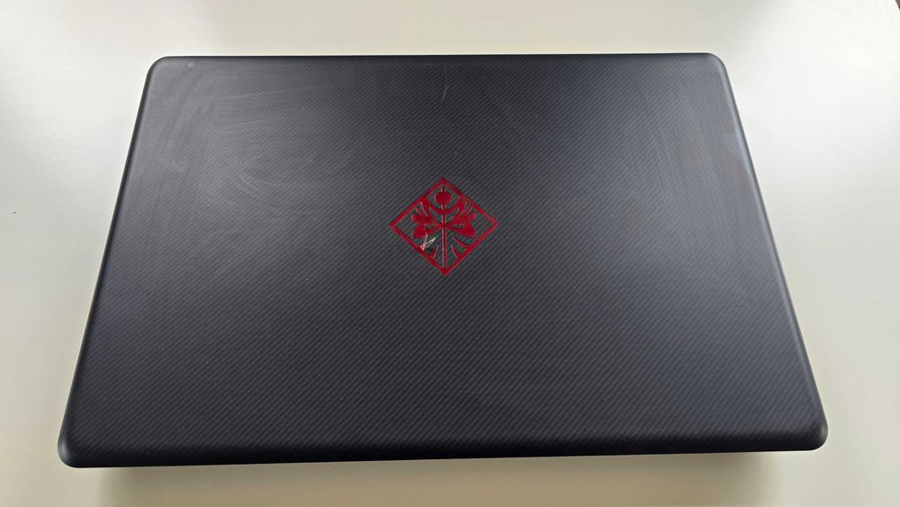 Геймърски лаптоп HP Omen 17 y5u61ea