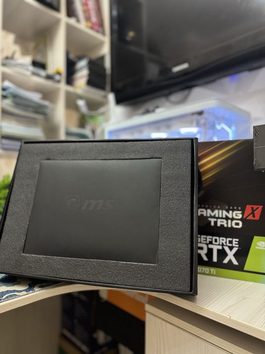 Видеокарта rtx MSI GAMING X TRIO 3070TI