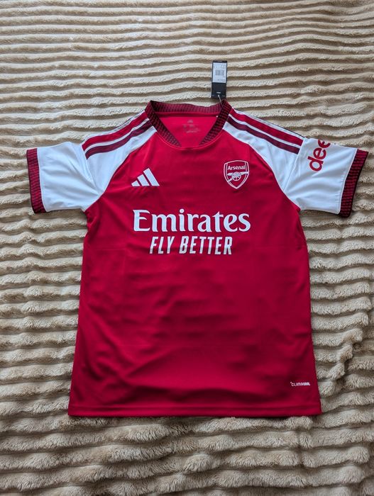 Екип Арсенал сезон 26/27 нов