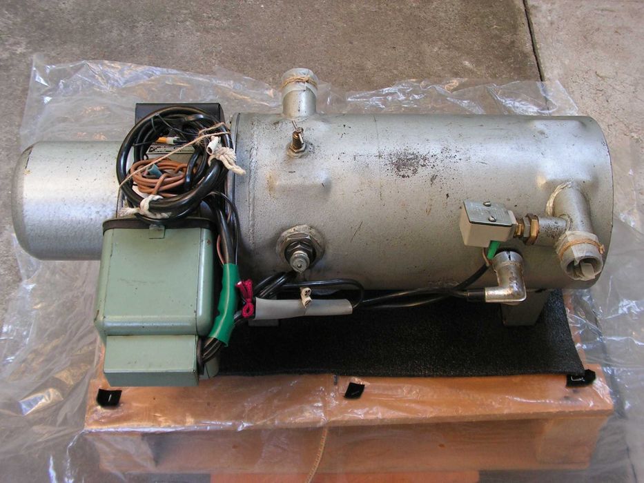 Дизелово отопление ГДР, тип 268 за салон на автобус на 24 V.