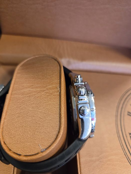 Часовник Breitling Blackbird