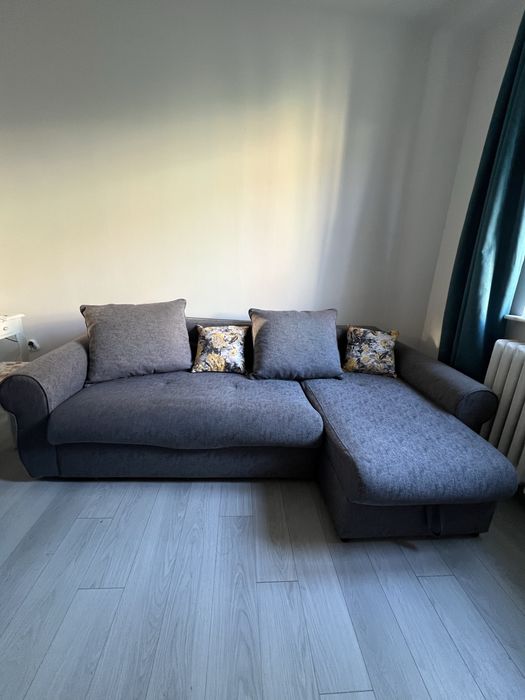 Vând colțar extensibil reversibil ( stanga /dreapta)