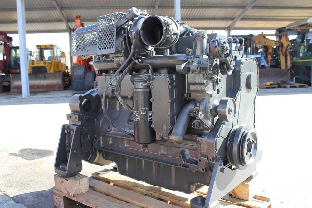 Motor Cummins C8.3-C pentru excavator O&K RH 12,5