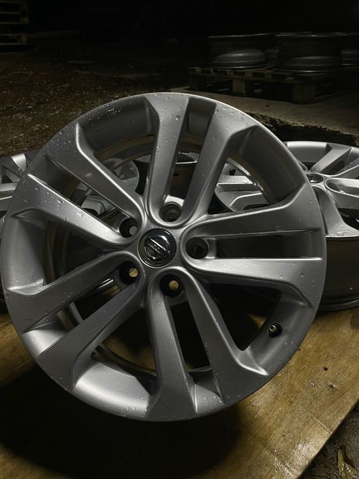 Срочно продам шикарные диски  в идеале.,