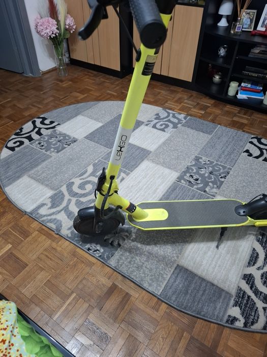 Vând trotinetă electrică LEXGO