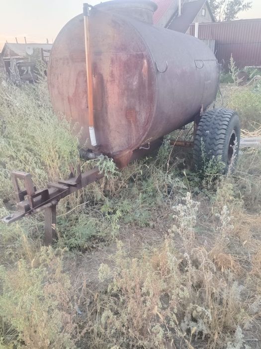 Продам бочку 3 Куба