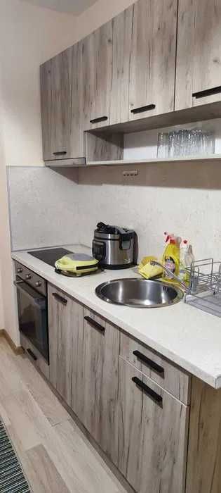 Дава се под наем Двустаен апартамент в Пловдив, Тракия - 50 кв.м за 450 € - Снимка #2