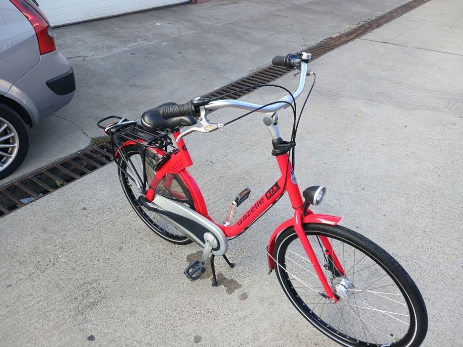Vând bicicleta gazelle pentru damă