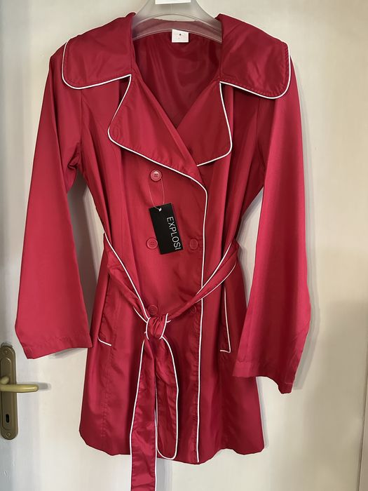 Шлифер Червен