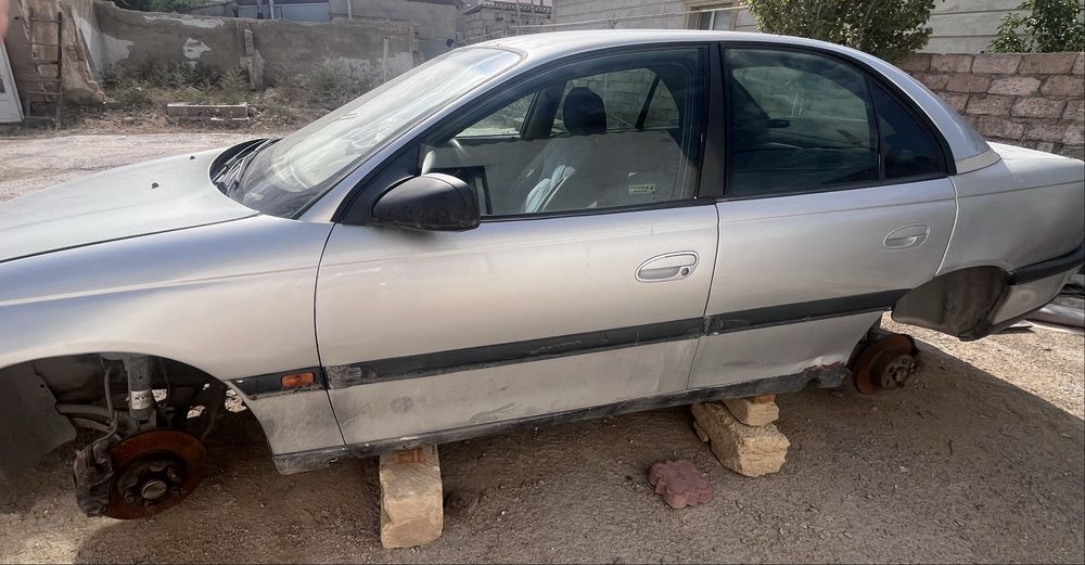 Opel Omega ( кузов и мотор )