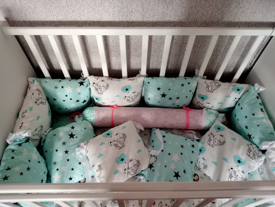 Продам детскую кроватку