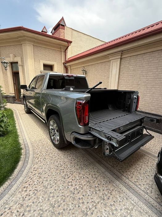 GMC Sierra Denali 6.2 L SROCHNO