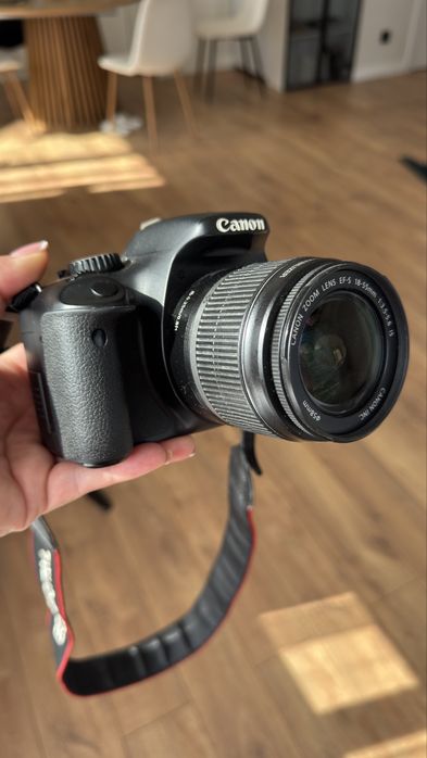 Фотоаппарат Canon