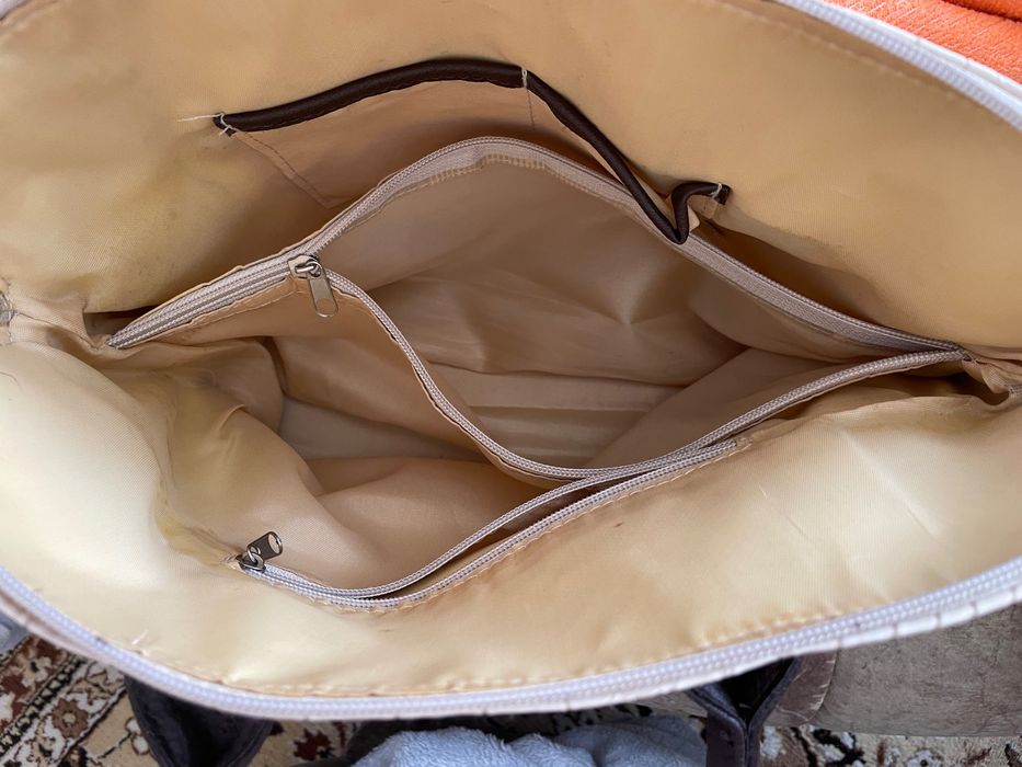 Нова Дамска Чанта, Бяла Голяма