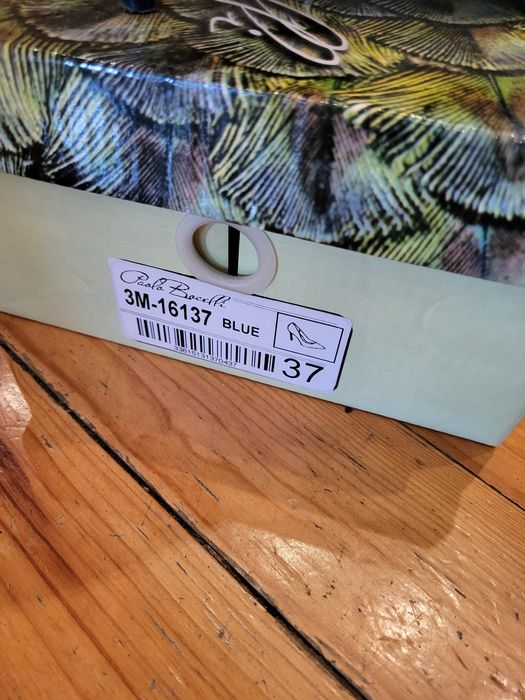 Дамски обувки 37 номер