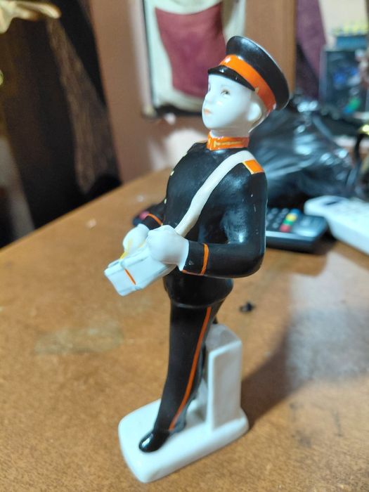 ,продам статуэтки