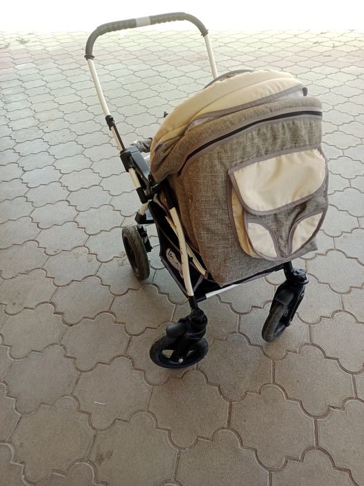 Детская коляска .