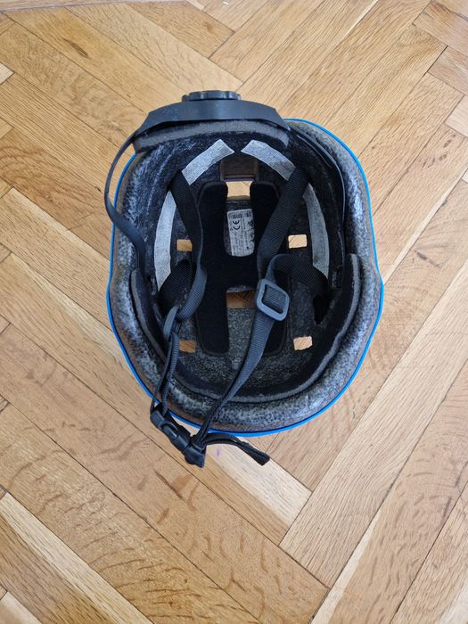 Детска каска за момче