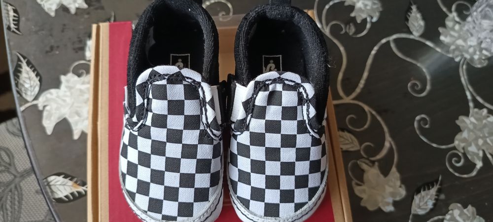 Страхотни буйки Vans