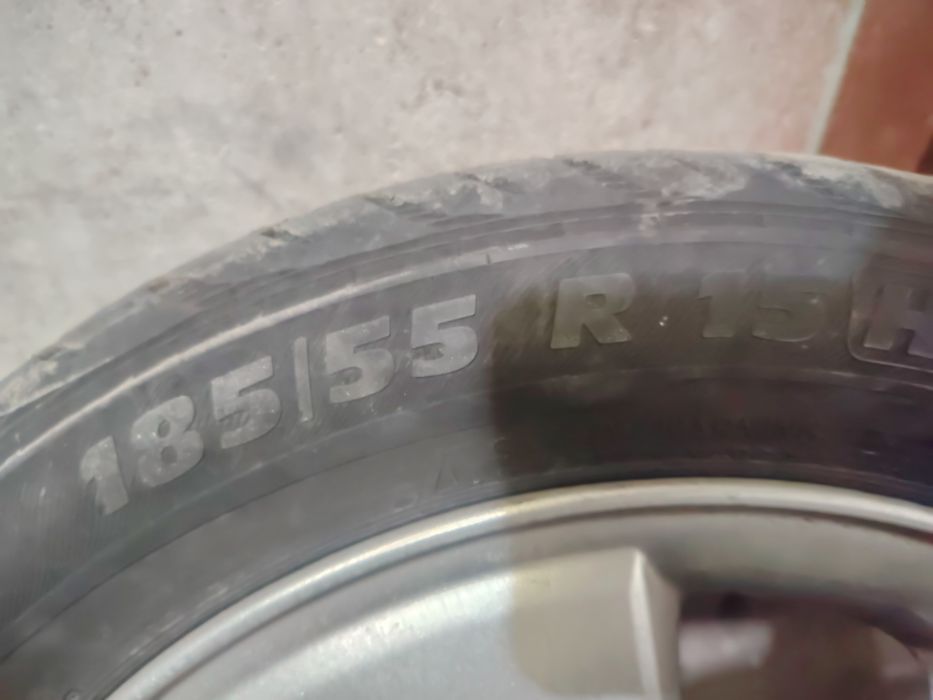 Гуми с джанти 15 цола