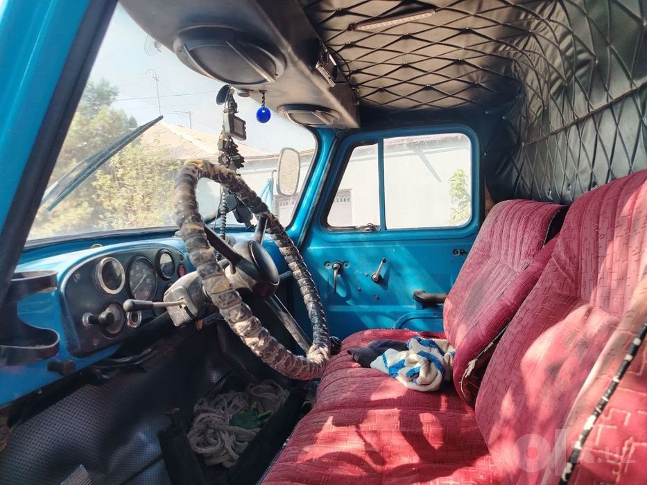 Gaz 5204 sotiladi