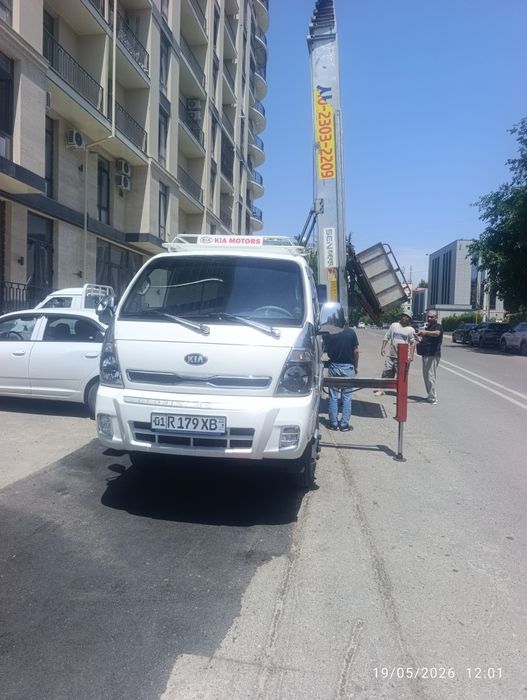 Avtomobil lift Avtolift Sotiladi