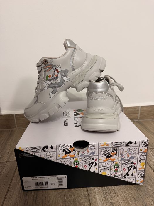 Обувки Aldo x Looney Tunes