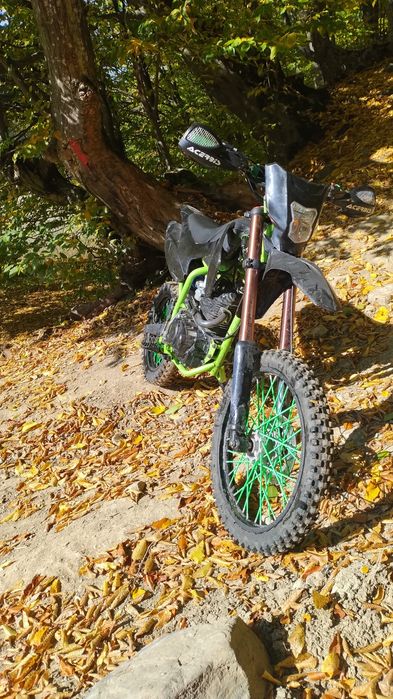 Vând cross kxd 150cc (nu 125 140 160 200)