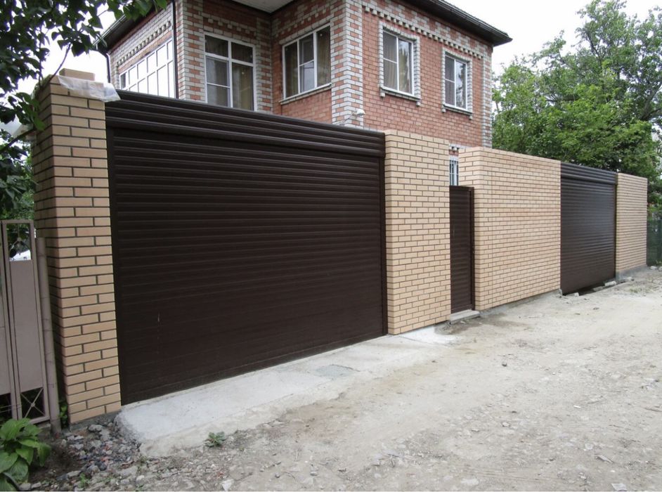 Секционный ворота, ролставни