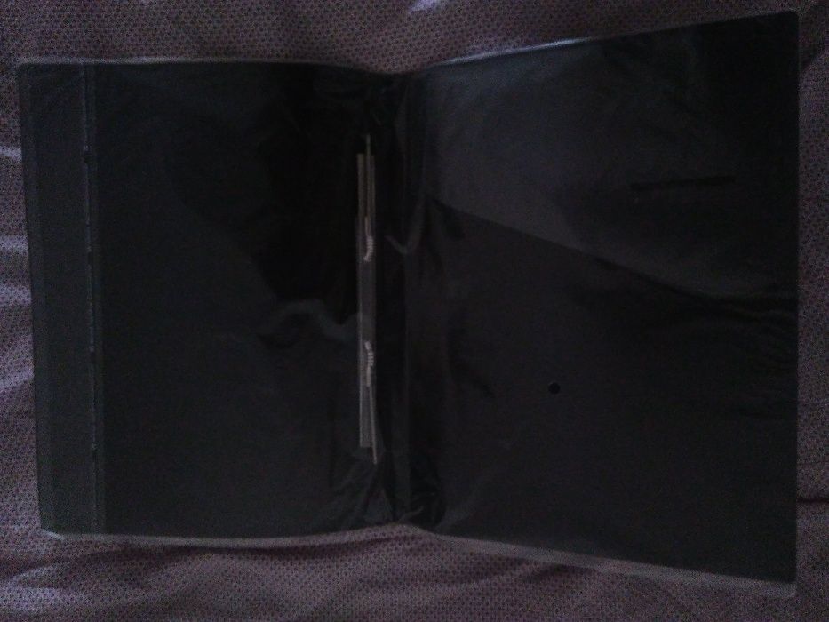 Продам пластиковые папки А4 регистры