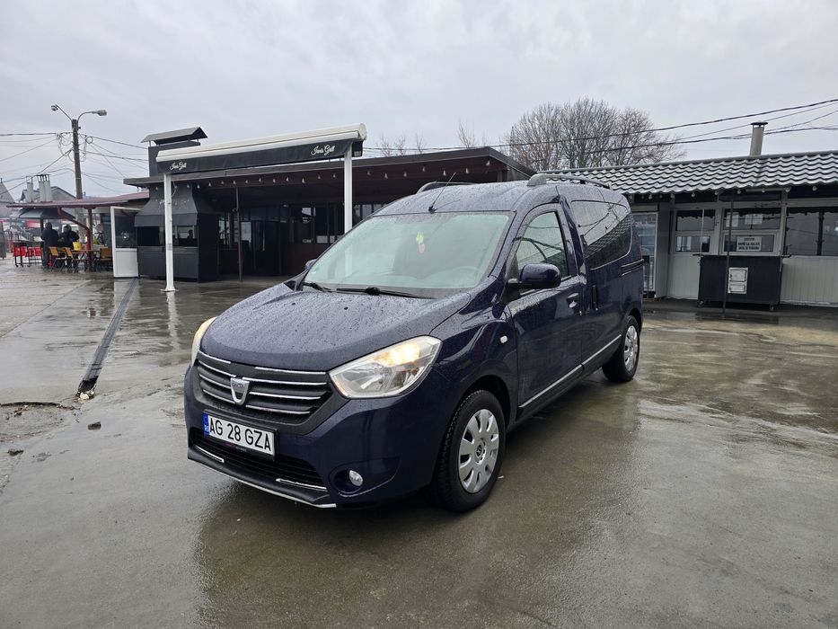 DOKKER-(2014/10)-(1.2-Benzina-115cp)-Full-Proprietar