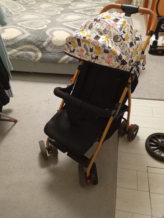 Продаю каляски 2 по цене одной