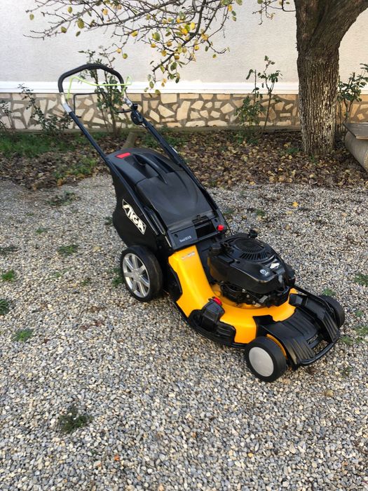 Masina de tuns iarba Briggs Stratton Stiga