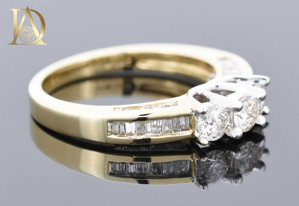 Нов Златен Пръстен с 1.03кт Естествени Диаманти