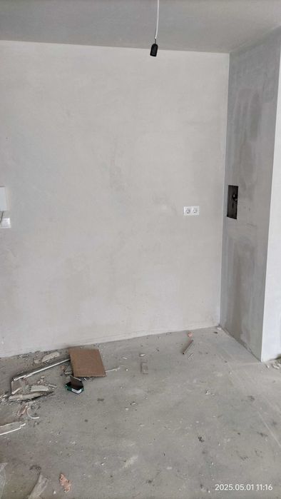 Продавам 2стаен апартамент