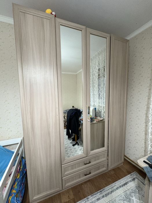 Шкаф для спальной