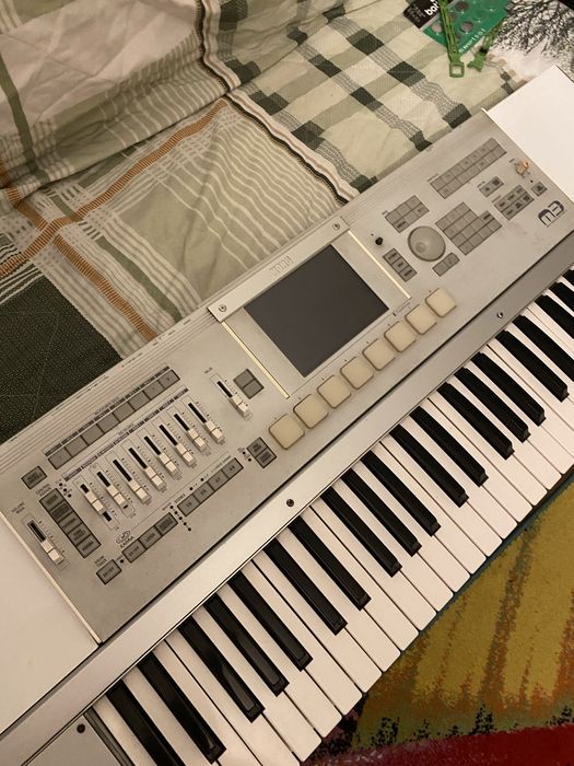 Korg M3, бартер за ПА 600/800