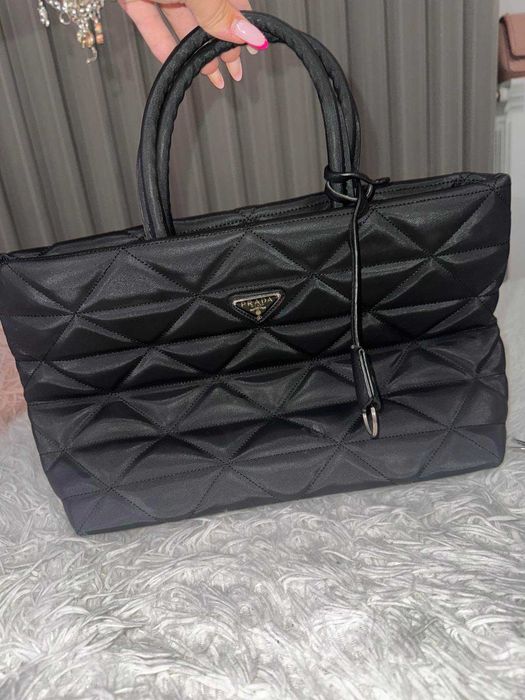 Дамса чанта Prada