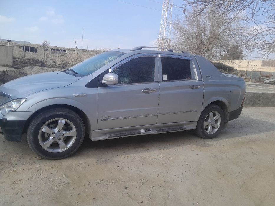 Inamarka sanyon avtomobili sotiladi