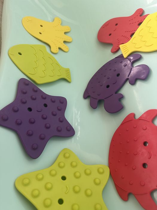 Коврики-игрушка на присосках