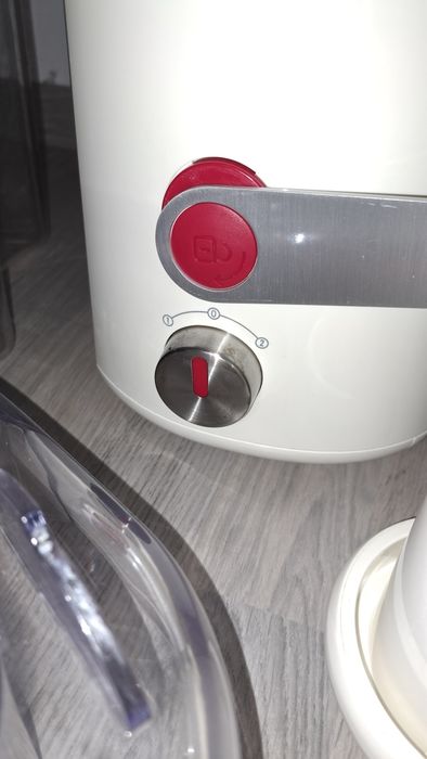 Сокоизтисквачка Moulinex Easy Fruit