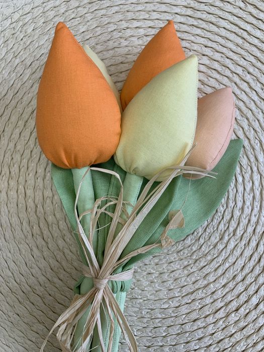 Лалета от плат / текстилни цветя