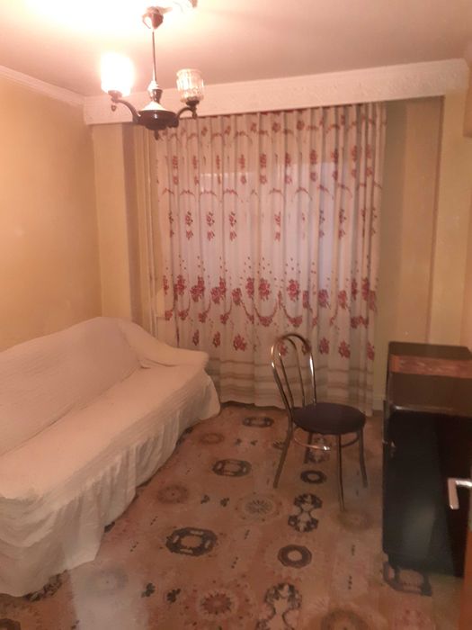 Apartament 4 camere, conf 1 dec. etj 3/4 plus boxa la subsol