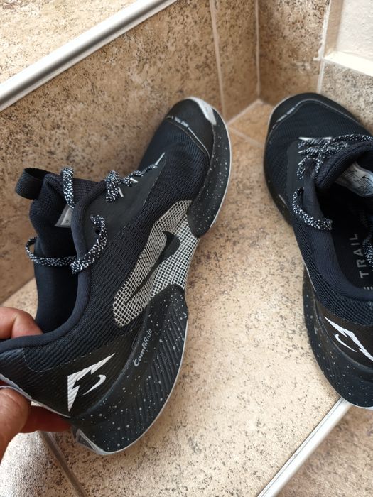Маратонки Nike 42,5