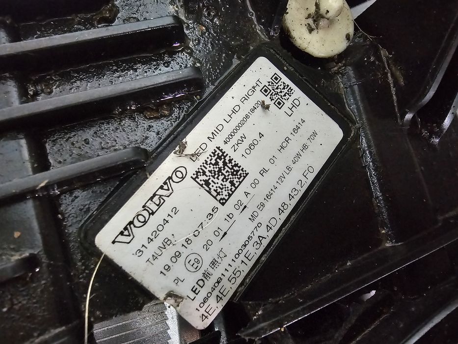 Far dreapta led Volvo XC 60 XC60 dupa 2018 cod 31420412
