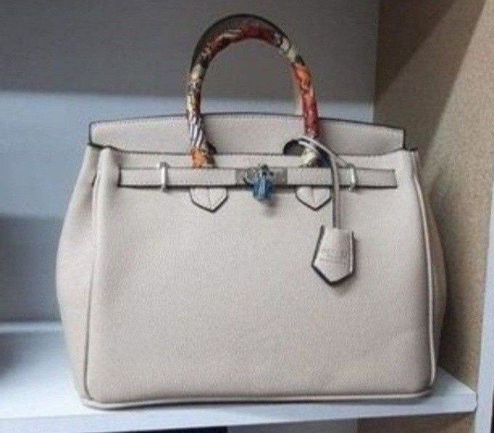 Geanta damă nude/France/model Birkin, feronerie metalica, saculet, etichetă