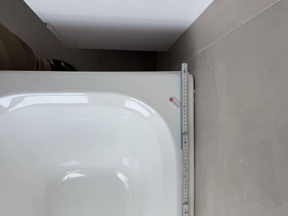 Cada baie cu baterie Roca