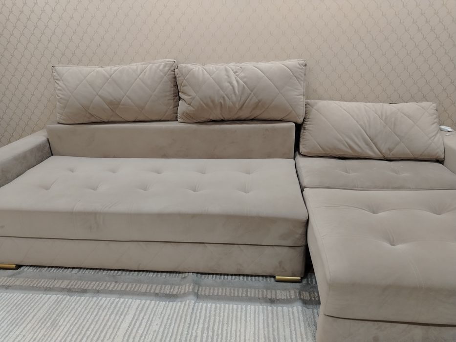 Продам диван в отличном состоянии