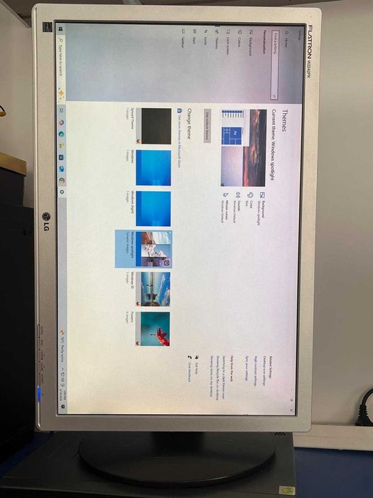 Se vand 3 monitoare pentru PC